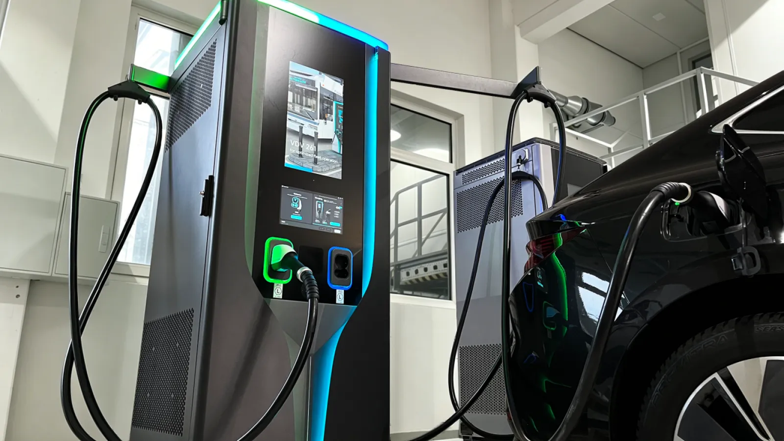 XCharge unveils 480 kW C7 fast-charger at Power2Drive Europe